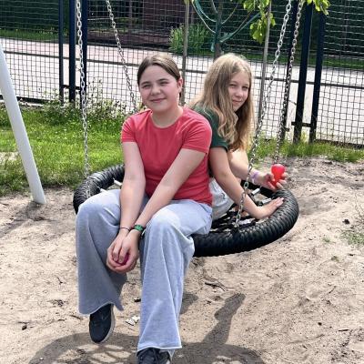 519690687 122173331384377959 8731532526648557307 N