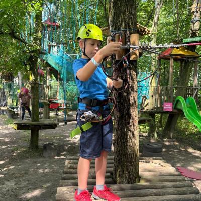 525580459 122174534330377959 7589639972920196838 N